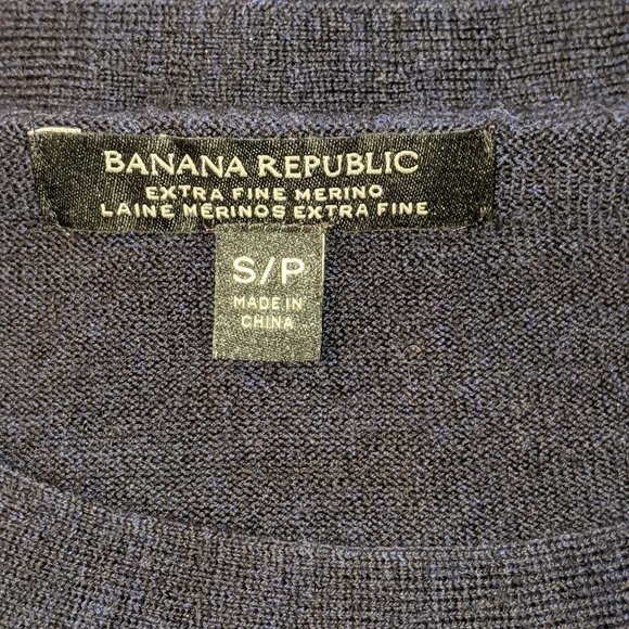 Banana Republic Navy Merino Wool Sweater - Picture 3 of 4
